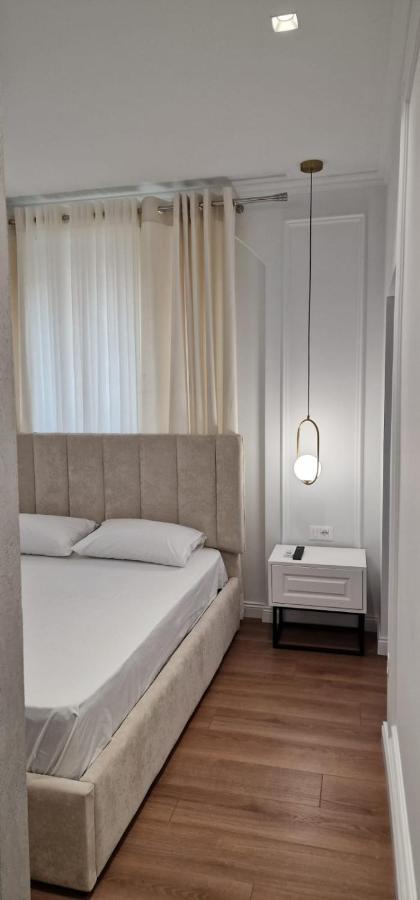 Heart Of Tirana Apartment Buitenkant foto