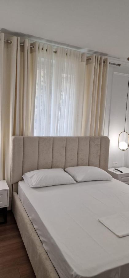 Heart Of Tirana Apartment Buitenkant foto